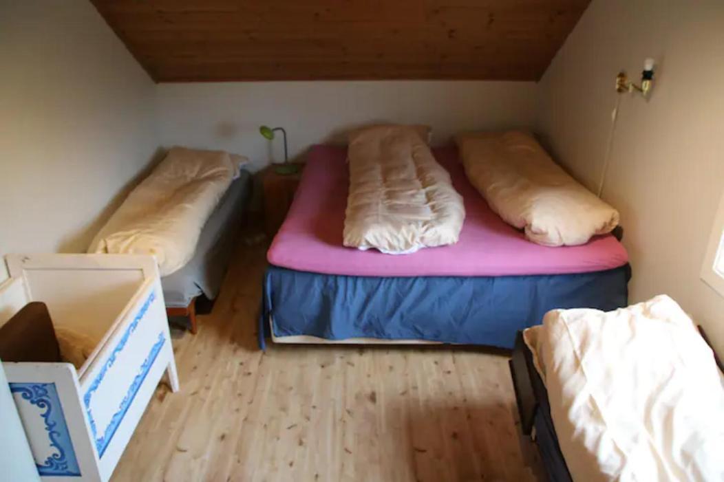 Airbnb And Booking At Postvegen 95 Vigra Buitenkant foto